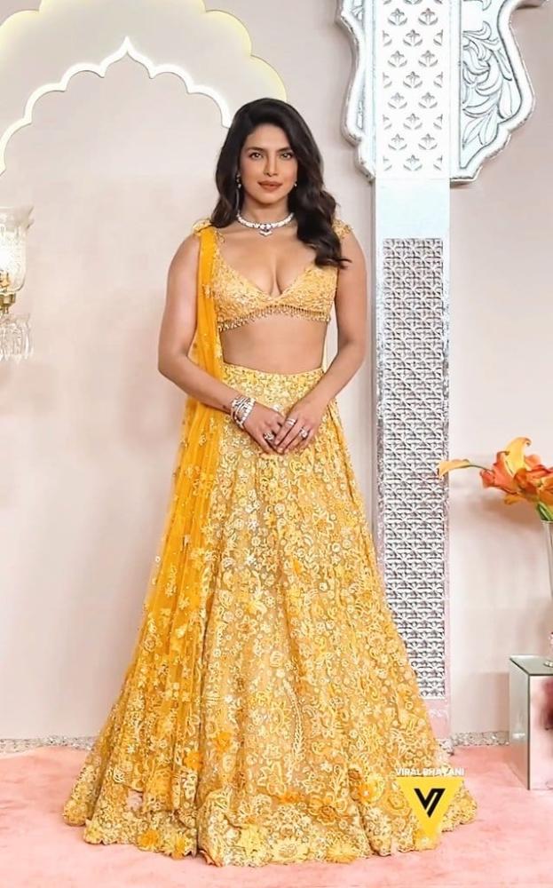 anand-ambani-radhika-merchant-marriage-tamil-vips-photos